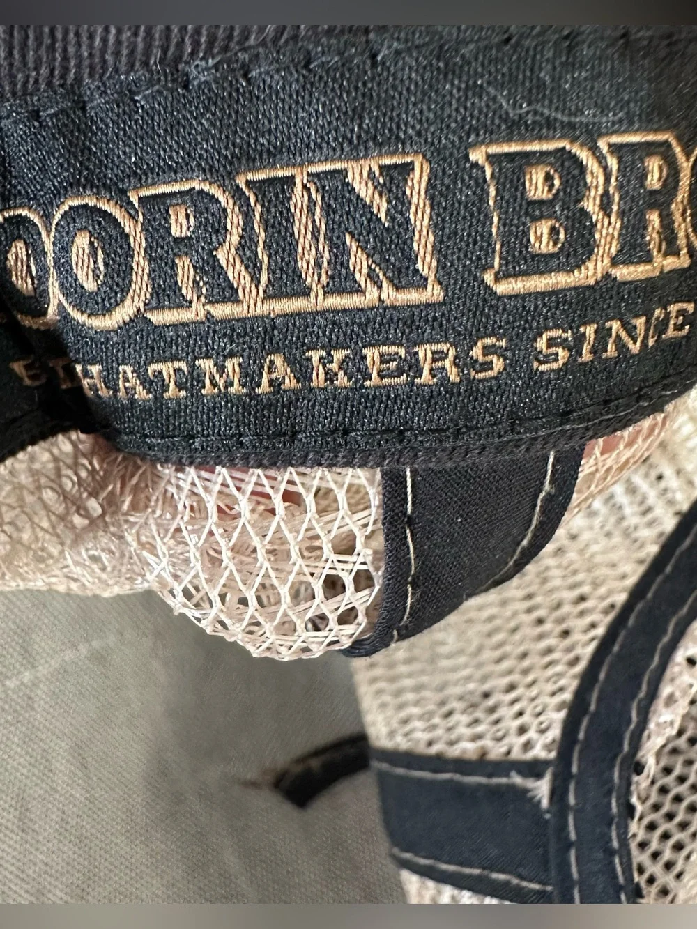 Goorin Bros Trucker Hat Brown Beaver Animal Farm Patch Mesh Snapback Cap